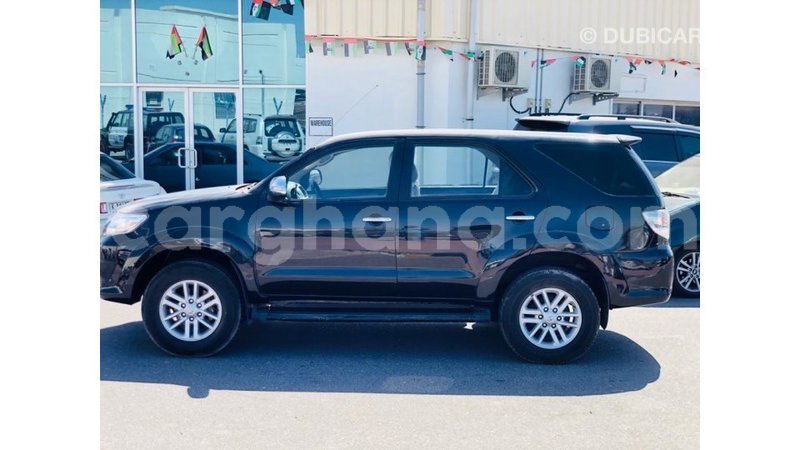 Big with watermark toyota fortuner ashanti import dubai 11462