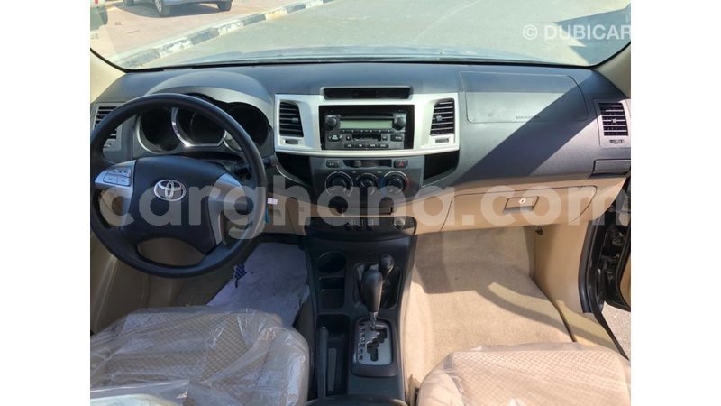 Big with watermark toyota fortuner ashanti import dubai 11462