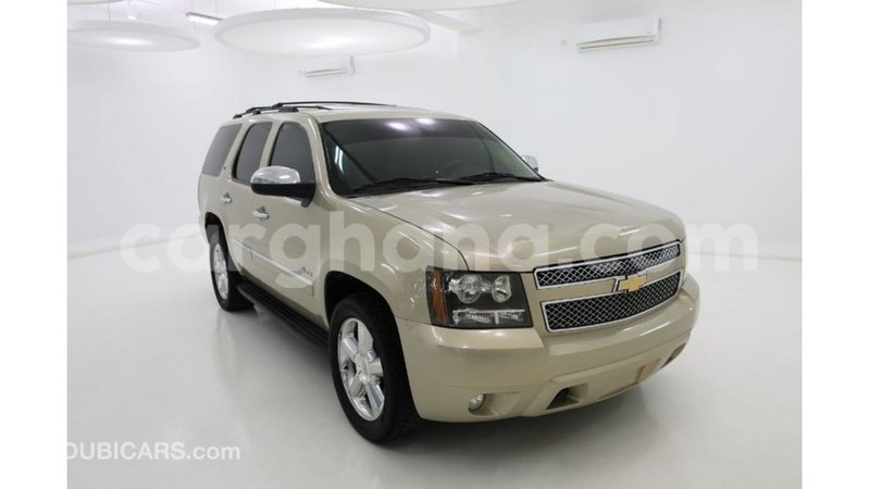 Big with watermark chevrolet tahoe ashanti import dubai 11463