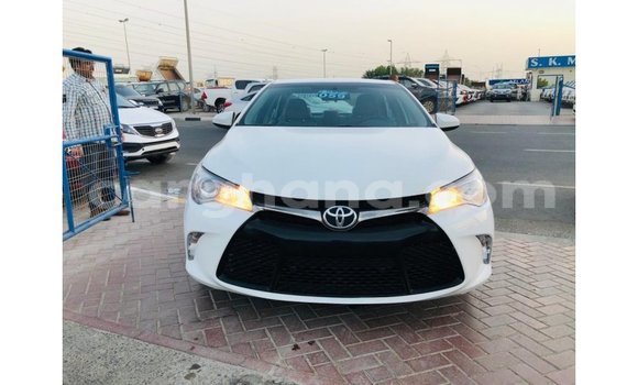 Buy Import Toyota Camry White Car in Import - Dubai in Ashanti Buy Import Toyota Camry White Car in Import - Dubai in Ashanti