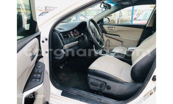 Buy Import Toyota Camry White Car in Import - Dubai in Ashanti Buy Import Toyota Camry White Car in Import - Dubai in Ashanti