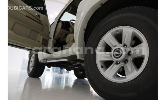 Ra Imported Nissan Patrol funfun Ọkọ̀ in Import - Dubai ni Ashanti Ra Imported Nissan Patrol funfun Ọkọ̀ in Import - Dubai ni Ashanti