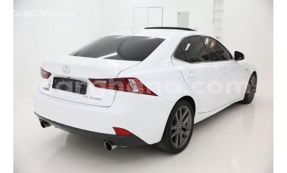 Sayi Imported Lexus IS White Mota in Import - Dubai a Ashanti Sayi Imported Lexus IS White Mota in Import - Dubai a Ashanti