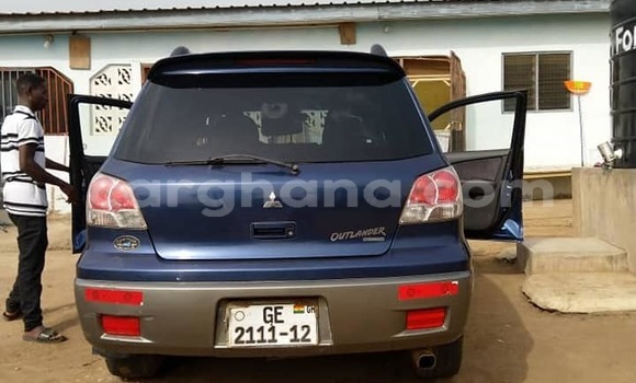 Sayi Na hannu Mitsubishi Outlander Blue Mota in Accra a Greater Accra Sayi Na hannu Mitsubishi Outlander Blue Mota in Accra a Greater Accra