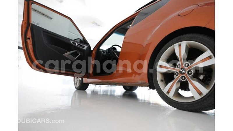 Big with watermark hyundai veloster ashanti import dubai 11487