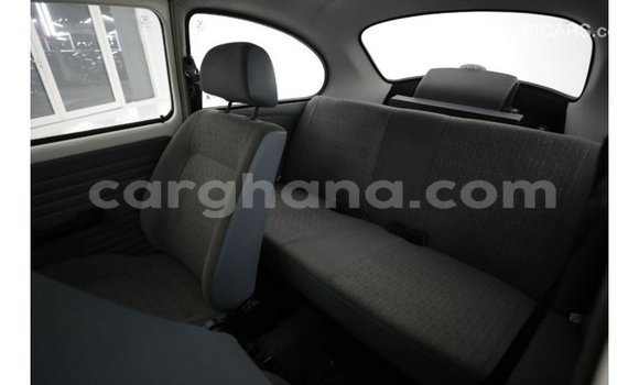 Ra Imported Volkswagen Beetle funfun Ọkọ̀ in Import - Dubai ni Ashanti Ra Imported Volkswagen Beetle funfun Ọkọ̀ in Import - Dubai ni Ashanti