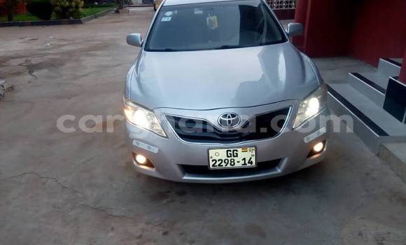 Sayi Na hannu Toyota Camry Azurfa Mota in Accra a Greater Accra Sayi Na hannu Toyota Camry Azurfa Mota in Accra a Greater Accra