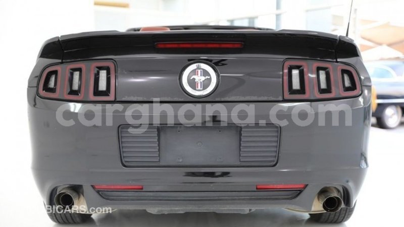 Big with watermark ford mustang ashanti import dubai 11493