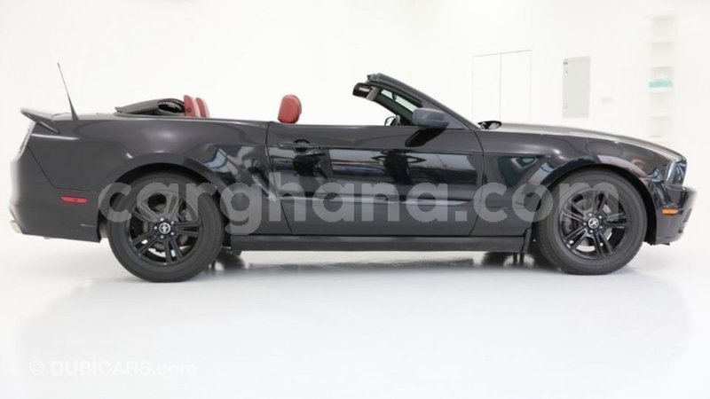 Big with watermark ford mustang ashanti import dubai 11493