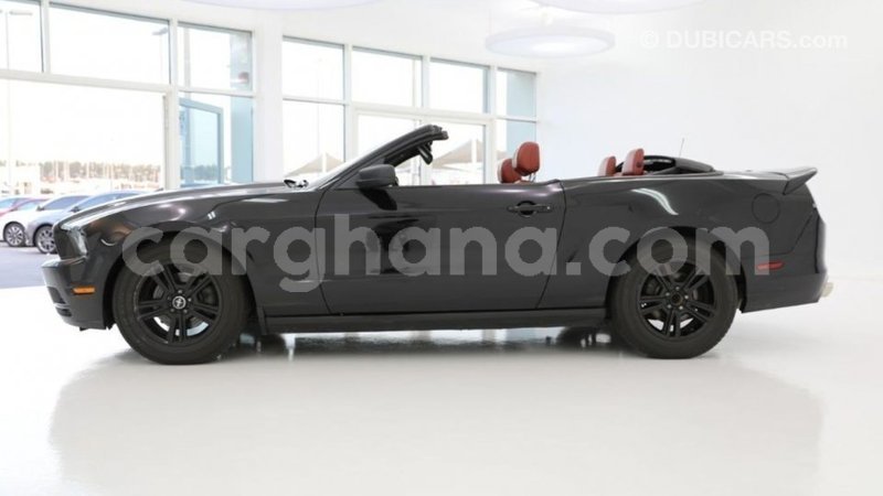 Big with watermark ford mustang ashanti import dubai 11493