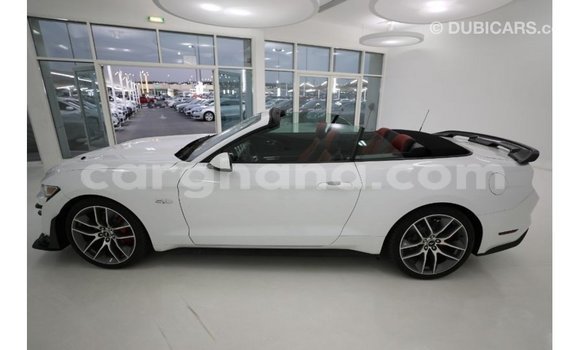 Sayi Imported Ford Mustang White Mota in Import - Dubai a Ashanti Sayi Imported Ford Mustang White Mota in Import - Dubai a Ashanti