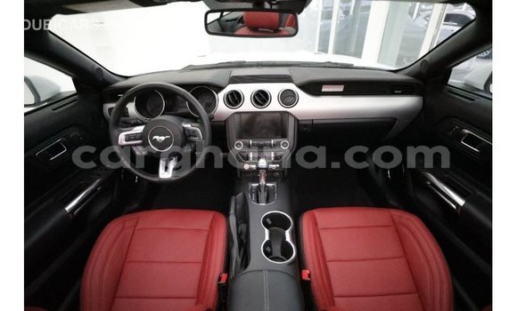 Sayi Imported Ford Mustang White Mota in Import - Dubai a Ashanti Sayi Imported Ford Mustang White Mota in Import - Dubai a Ashanti