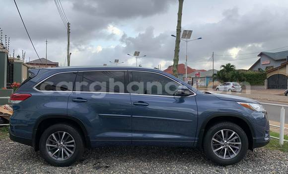 Buy Used Toyota Highlander Blue Car in Accra in Greater Accra Buy Used Toyota Highlander Blue Car in Accra in Greater Accra