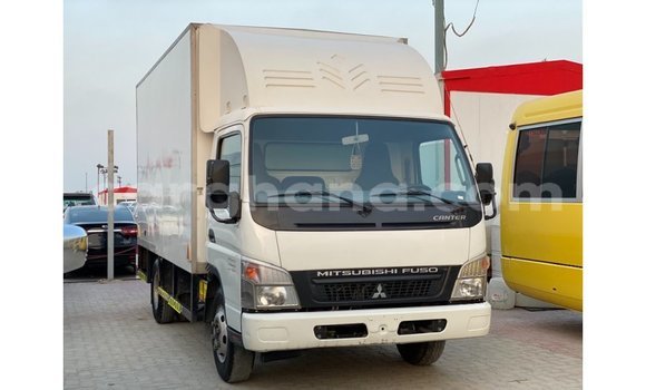 Ra Imported Mitsubishi Carisma funfun Ọkọ̀ in Import - Dubai ni Ashanti Ra Imported Mitsubishi Carisma funfun Ọkọ̀ in Import - Dubai ni Ashanti