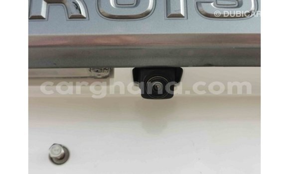 Sayi Imported Toyota Prado White Mota in Import - Dubai a Ashanti Sayi Imported Toyota Prado White Mota in Import - Dubai a Ashanti