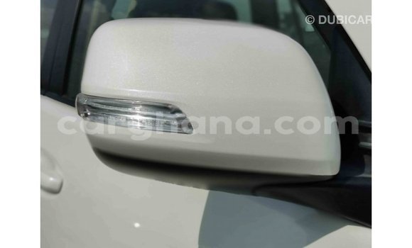 Sayi Imported Toyota Prado White Mota in Import - Dubai a Ashanti Sayi Imported Toyota Prado White Mota in Import - Dubai a Ashanti