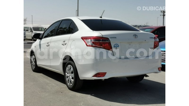 Big with watermark toyota yaris ashanti import dubai 11511