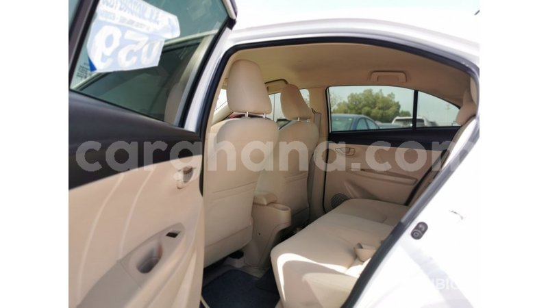 Big with watermark toyota yaris ashanti import dubai 11511