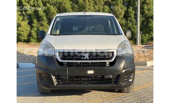 Ra Imported Peugeot Partner funfun Ọkọ̀ in Import - Dubai ni Ashanti Ra Imported Peugeot Partner funfun Ọkọ̀ in Import - Dubai ni Ashanti