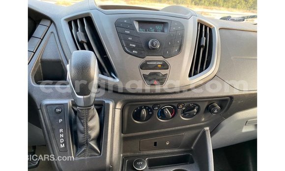 Sayi Imported Ford Club Wagon White Mota in Import - Dubai a Ashanti Sayi Imported Ford Club Wagon White Mota in Import - Dubai a Ashanti