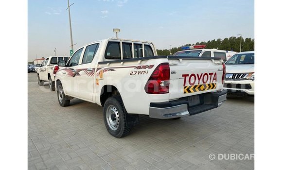 Ra Imported Toyota Hilux funfun Ọkọ̀ in Import - Dubai ni Ashanti Ra Imported Toyota Hilux funfun Ọkọ̀ in Import - Dubai ni Ashanti