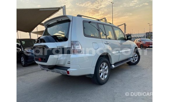 Buy Import Mitsubishi Pajero White Car in Import - Dubai in Ashanti Buy Import Mitsubishi Pajero White Car in Import - Dubai in Ashanti
