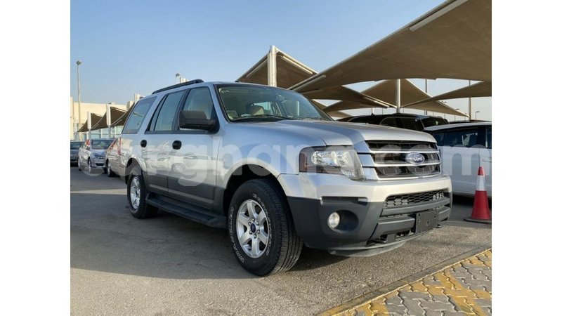 Big with watermark ford expedition ashanti import dubai 11527