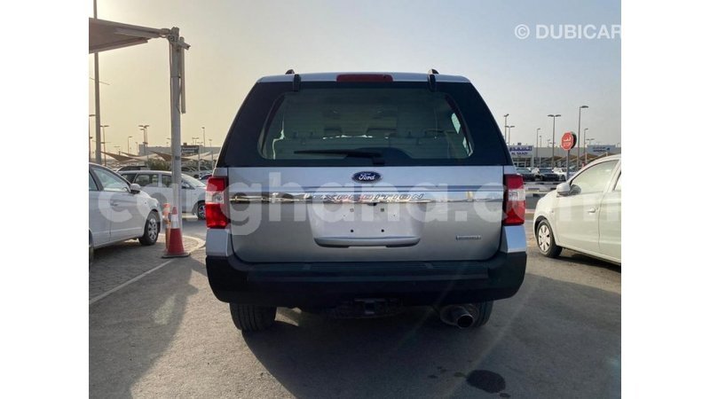 Big with watermark ford expedition ashanti import dubai 11527