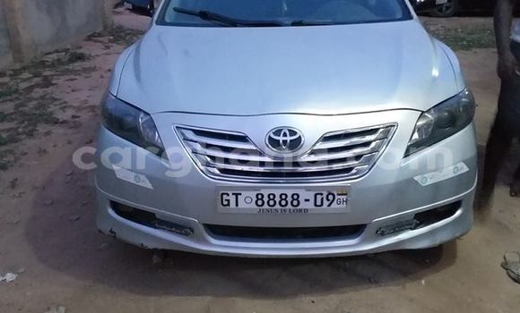 Sayi Na hannu Toyota Camry Azurfa Mota in Accra a Greater Accra Sayi Na hannu Toyota Camry Azurfa Mota in Accra a Greater Accra