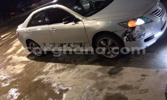 Sayi Na hannu Toyota Camry Azurfa Mota in Accra a Greater Accra Sayi Na hannu Toyota Camry Azurfa Mota in Accra a Greater Accra