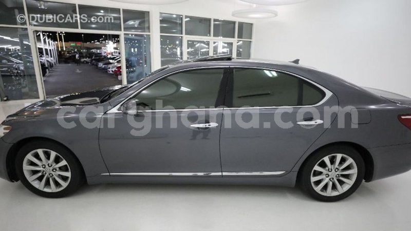 Big with watermark lexus ls ashanti import dubai 11537