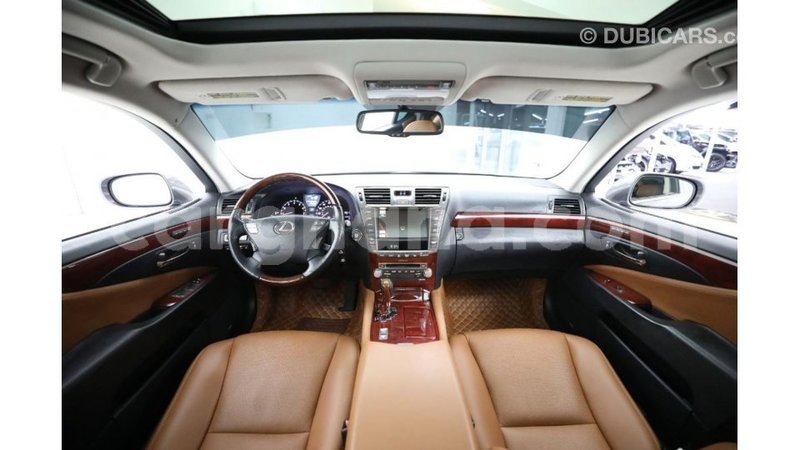 Big with watermark lexus ls ashanti import dubai 11537