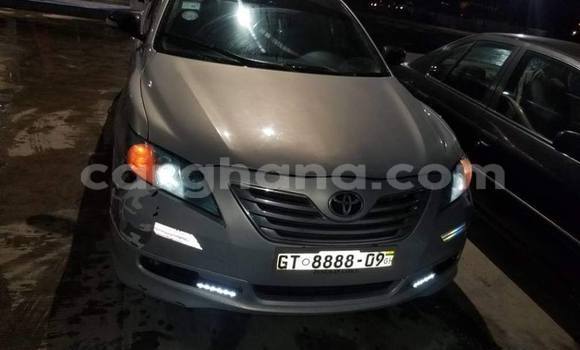 Sayi Na hannu Toyota Camry Azurfa Mota in Accra a Greater Accra Sayi Na hannu Toyota Camry Azurfa Mota in Accra a Greater Accra