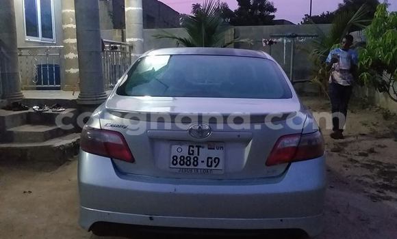 Sayi Na hannu Toyota Camry Azurfa Mota in Accra a Greater Accra Sayi Na hannu Toyota Camry Azurfa Mota in Accra a Greater Accra
