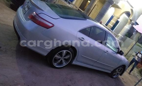 Sayi Na hannu Toyota Camry Azurfa Mota in Accra a Greater Accra Sayi Na hannu Toyota Camry Azurfa Mota in Accra a Greater Accra