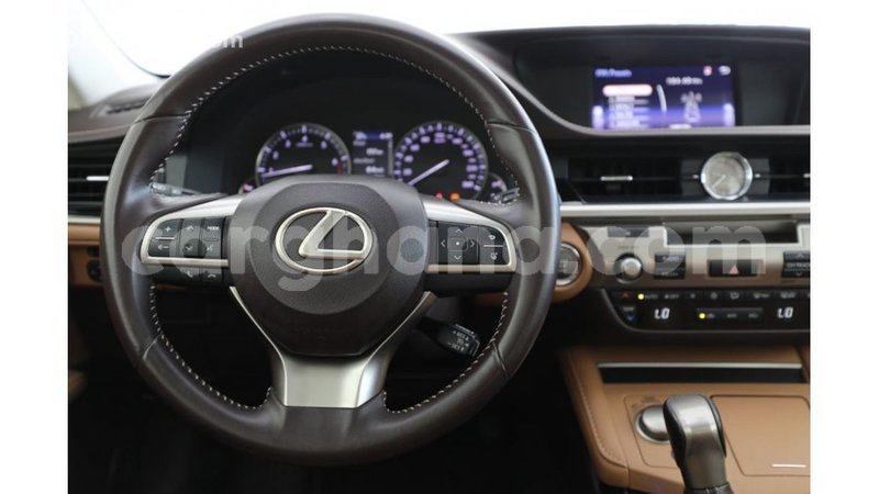 Big with watermark lexus es ashanti import dubai 11541