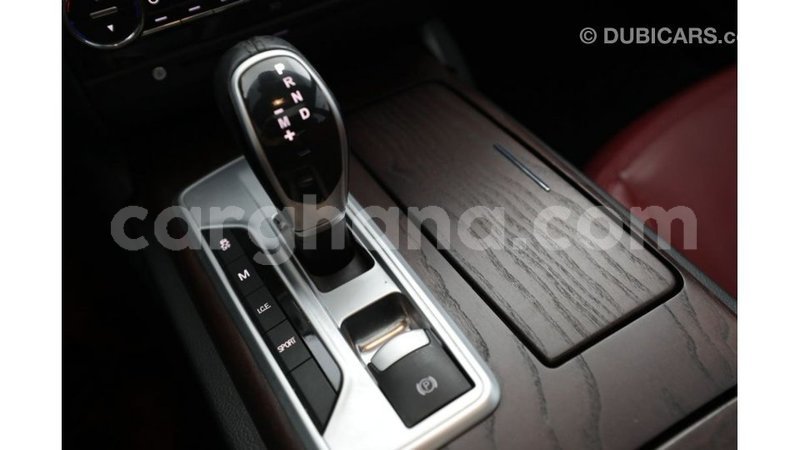 Big with watermark maserati ghibli ashanti import dubai 11542