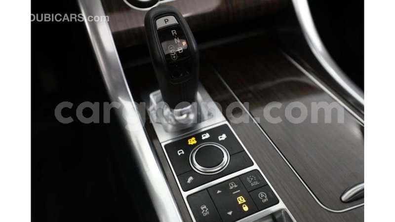 Big with watermark land rover range rover ashanti import dubai 11544