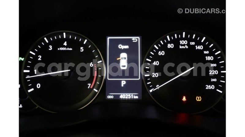 Big with watermark lexus es ashanti import dubai 11545