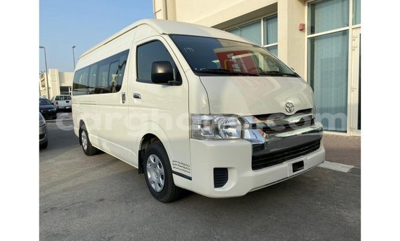 Sayi Imported Toyota Hiace White Mota in Import - Dubai a Ashanti Sayi Imported Toyota Hiace White Mota in Import - Dubai a Ashanti