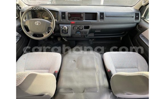 Sayi Imported Toyota Hiace White Mota in Import - Dubai a Ashanti Sayi Imported Toyota Hiace White Mota in Import - Dubai a Ashanti