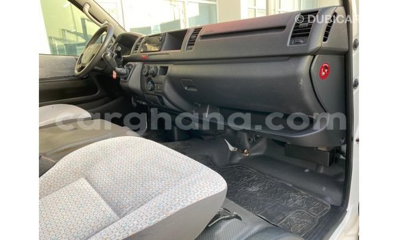 Sayi Imported Toyota Hiace White Mota in Import - Dubai a Ashanti Sayi Imported Toyota Hiace White Mota in Import - Dubai a Ashanti