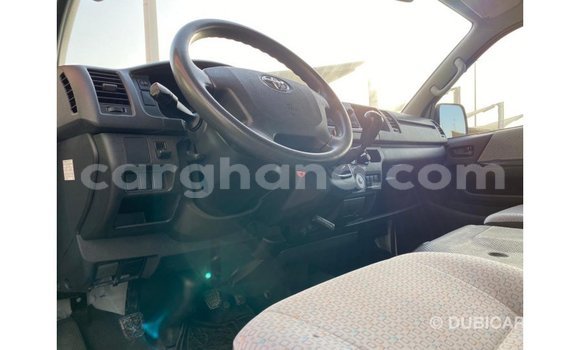 Sayi Imported Toyota Hiace White Mota in Import - Dubai a Ashanti Sayi Imported Toyota Hiace White Mota in Import - Dubai a Ashanti
