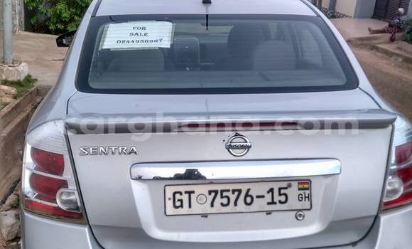 Sayi Na hannu Nissan Sentra Azurfa Mota in Accra a Greater Accra Sayi Na hannu Nissan Sentra Azurfa Mota in Accra a Greater Accra