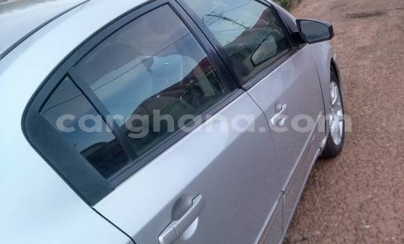 Sayi Na hannu Nissan Sentra Azurfa Mota in Accra a Greater Accra Sayi Na hannu Nissan Sentra Azurfa Mota in Accra a Greater Accra