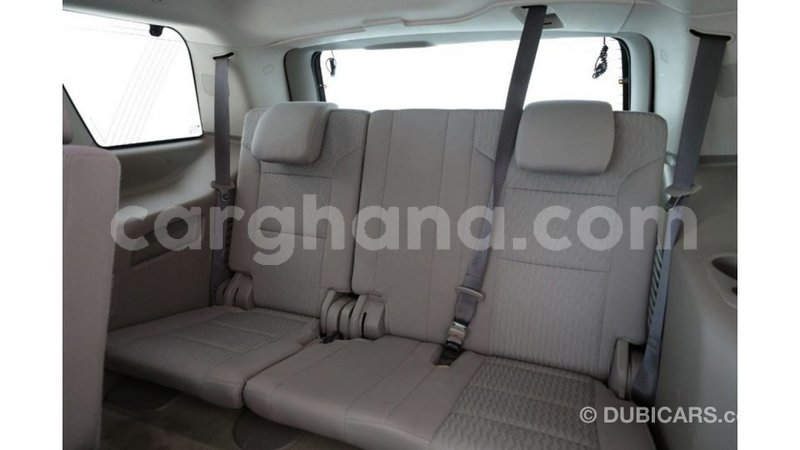 Big with watermark chevrolet tahoe ashanti import dubai 11555