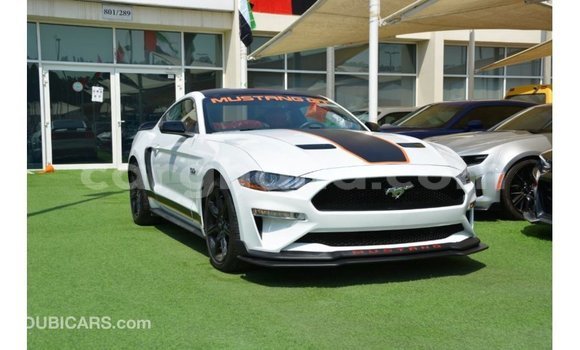 Buy Import Ford Mustang White Car in Import - Dubai in Ashanti Buy Import Ford Mustang White Car in Import - Dubai in Ashanti