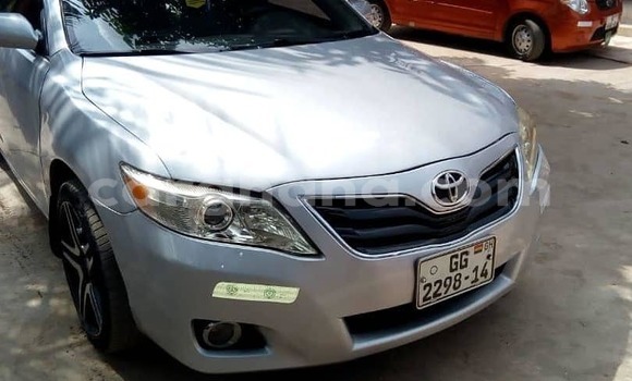 Ra Àlòkù Toyota Camry Silver Ọkọ̀ in Accra ni Greater Accra Ra Àlòkù Toyota Camry Silver Ọkọ̀ in Accra ni Greater Accra