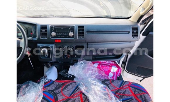 Buy Import Toyota Hiace White Car in Import - Dubai in Ashanti Buy Import Toyota Hiace White Car in Import - Dubai in Ashanti