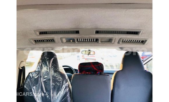 Buy Import Toyota Hiace White Car in Import - Dubai in Ashanti Buy Import Toyota Hiace White Car in Import - Dubai in Ashanti